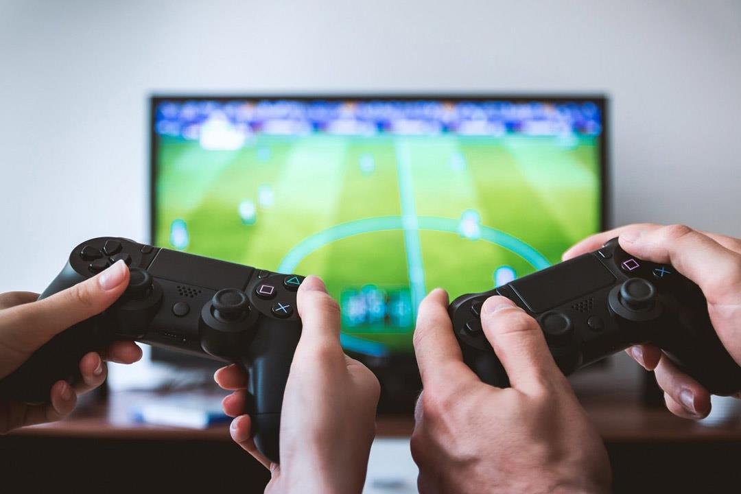 الألعاب والبلايستيشن